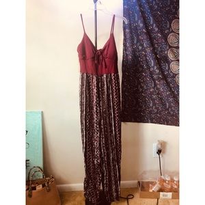Super pretty burgundy romper/ jumpsuit